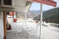 Destination Hotel Thandiani