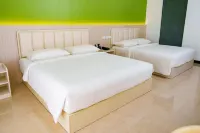 Nausori Plaza Hotel Hotels in Toberua Island
