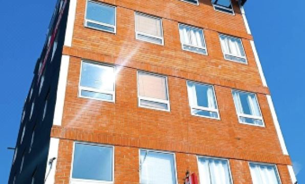 Hotel y Restaurante Premier - Housity