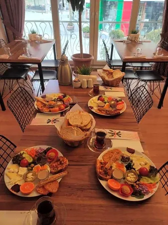 Srf Hotel Отели рядом с достопримечательностью «Orta Isik Mosque»