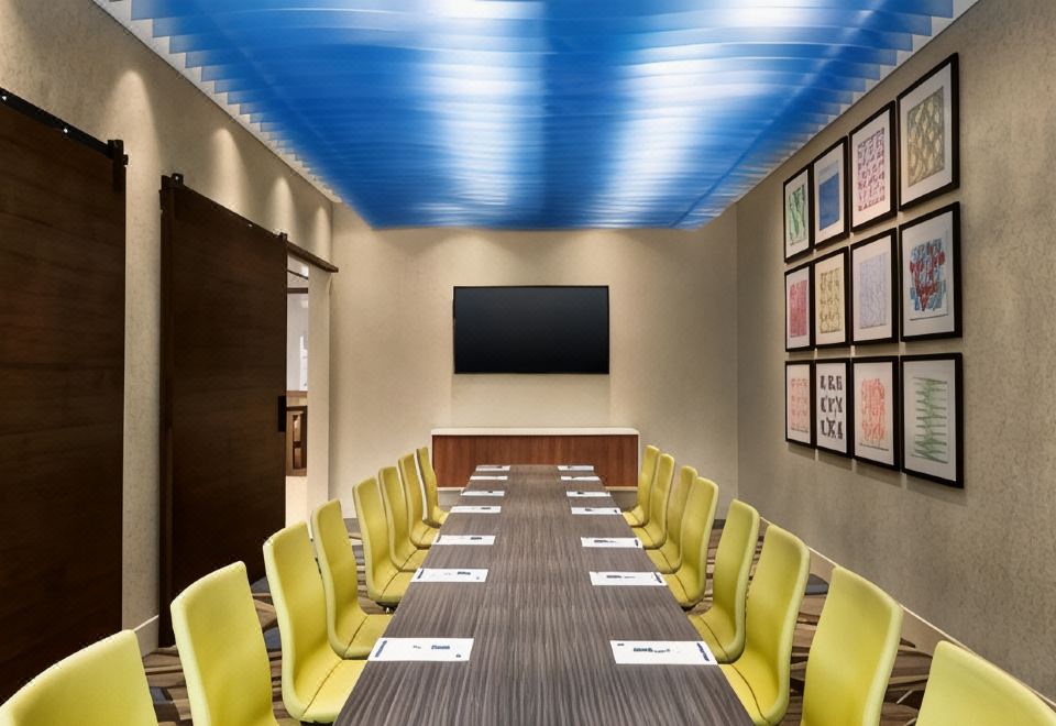 홀리데이 인 익스프레스 자메이카 - JFK 에어트레인 - NYC 바이 IHG