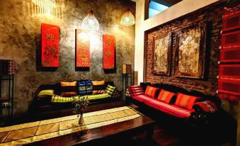 Sofa Gallery Hotel