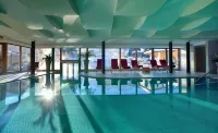 Mirabell Dolomites Hotel - Swimmingpools
