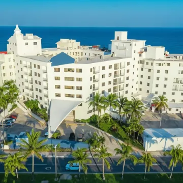 Cyan Cancun Resort & Spa