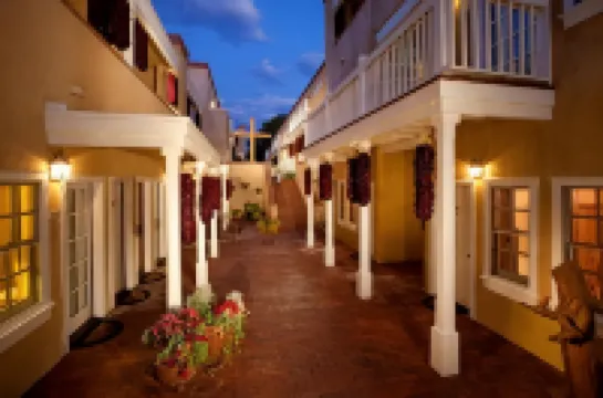 โรงแรมชิมาโย เด ซานตาเฟ