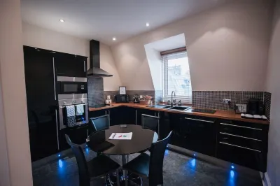 Prime 2 Bedroom City Centre Apt