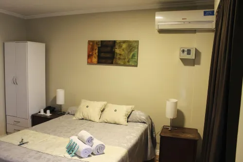 Hotel Alto Parana - 2 ดาว