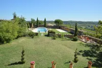 Le Clos Zelie Hotels in Saint-Julien