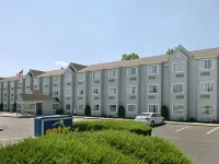 Microtel Inn & Suites by Wyndham Charleston WV Hotels in Charleston
