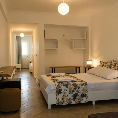 Pataros Hotel