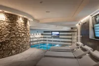 Hotel Metropole - Pool
