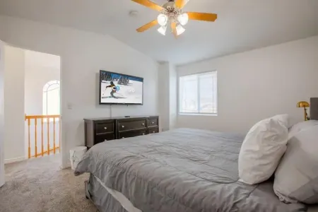 Cozy Townhome Gathering Spot