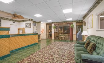 Super 8 by Wyndham Carlisle North