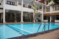 Woodnest Windmill Beach Hotel