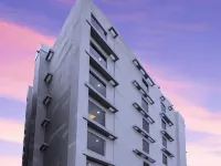 Howard Johnson by Wyndham Kolkata Hotels near Netaji Subhash Chandra Bose International Airport