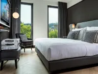هوتل سشيليرهوف فيمار Hotels near متحف نحلة