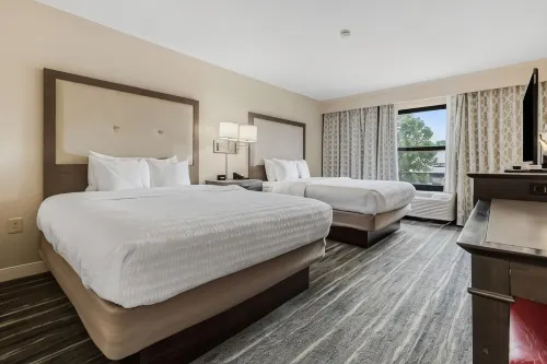 Hampton Inn & Suites Memphis-Galleria فنادق في ميلينغتون