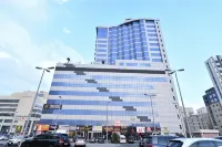 فندق دولفين كونتيننتال Hotels near مجمع شيخة