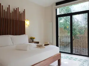 TreeHouse Boutique Hotel - Adults Only