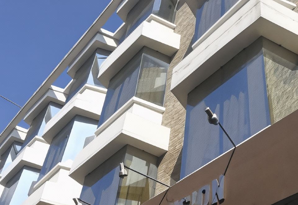 Hotel Beena Mansion, Darbhanga - Hizvo