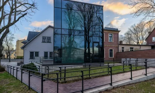 Roze Peldu Residence