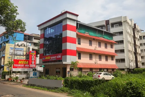 Mega Tourist Home