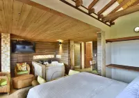 Hotel Campanario de la Villa Hotels in 