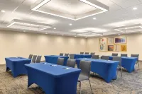 Holiday Inn Express & Suites Bessemer - Birmingham SW
