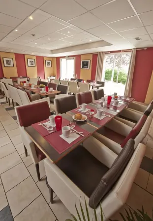 Cerise Chatou Отели в г. Ле-Везине