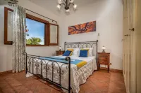 Gypsy Mansion Hotels in Scopello