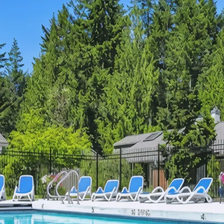 Rathtrevor Beach, Heated Pool + Hot Tub - Parksville B.C ... Sleeps 6