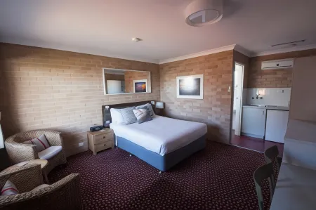 Anchor Bay Motel Отели рядом с достопримечательностью «Национальный парк Севен Майл Бич»