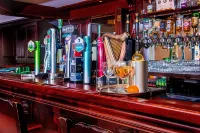 Óstán Loch Altan - bar