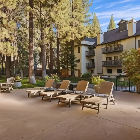 Best Western Big Bear Chateau