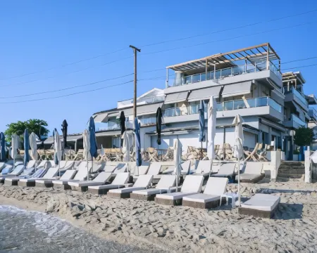 阿爾法豪華套房 帕利尼半島住宿飯店