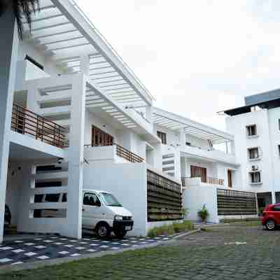 FA Gardens Hotel Exterior