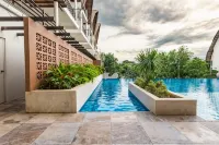 Java Hotel - Pools