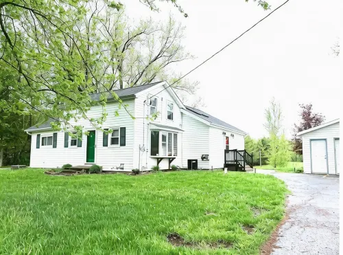 River House on 4 acres! Bring the dog! - 4 stjerner