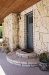 Dos Pinos Riverside Cottage near DT Kerrville - 4つ星