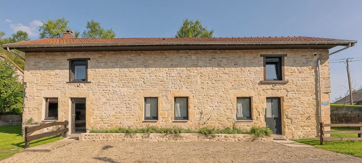 Gîte la Longère - 3 Chambres - 2 Salles de Bain - Salle SPA Ξενοδοχεία στην πόλη Ardennes