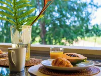 Magnificent Newly Renovated TBay Golf Course Condo Hotels in Kahuku