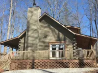 Renew & Relax in Tranquil & Comfortable Log Cabin