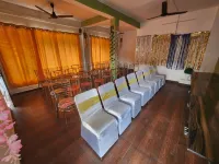 Hotel Omkaar & Restaurant Chinyalisaur - Kitchens