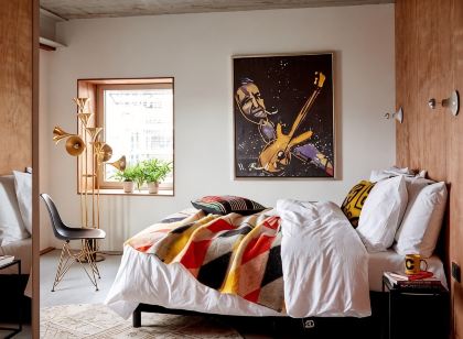 Q-Factory Hotel