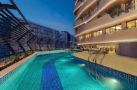 Novotel Goa Panjim - Beach