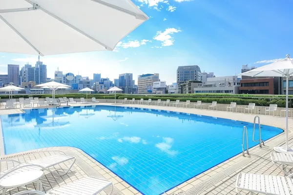 東京ドームホテルのプール