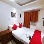 Makati One Poblacion Hotel