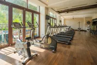 Aloha Oceanfront Suite Resort - Gym