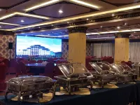Gangcha Chixiu Jiamu Hotel