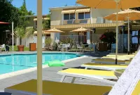 Wild Palms, a Jdv by Hyatt Hotel - Rooftop Pools